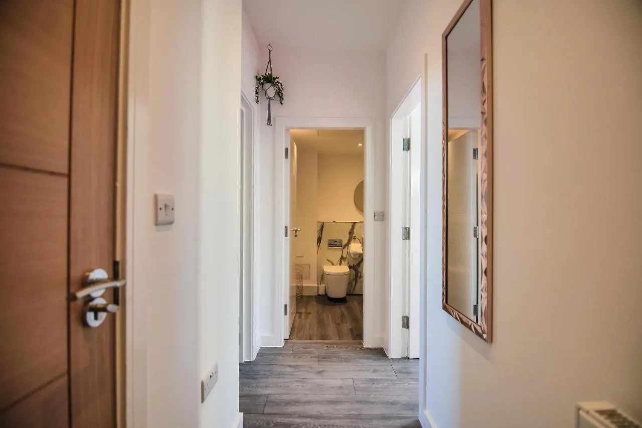 York Crescent Apartments