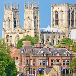 Holiday home Great Town House -, York